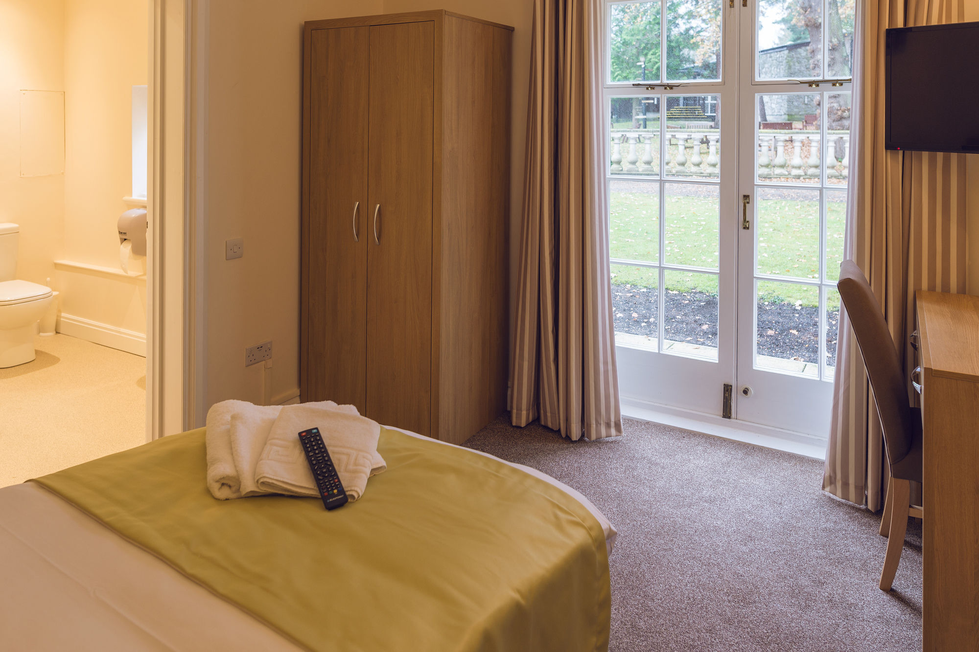 Gilwell Park Hotel Chingford Exterior foto